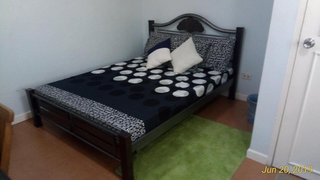 The Terrace Room Paranaque City Exterior foto