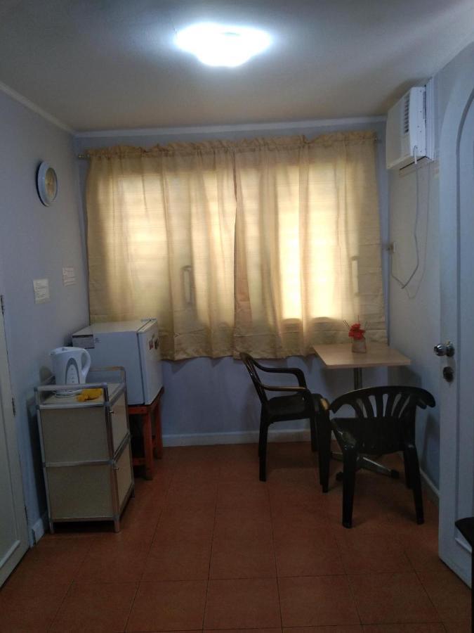 The Terrace Room Paranaque City Exterior foto